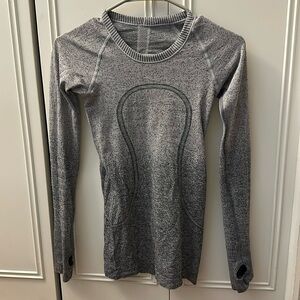 Lululemon swiftly tech size 2 grey ombre